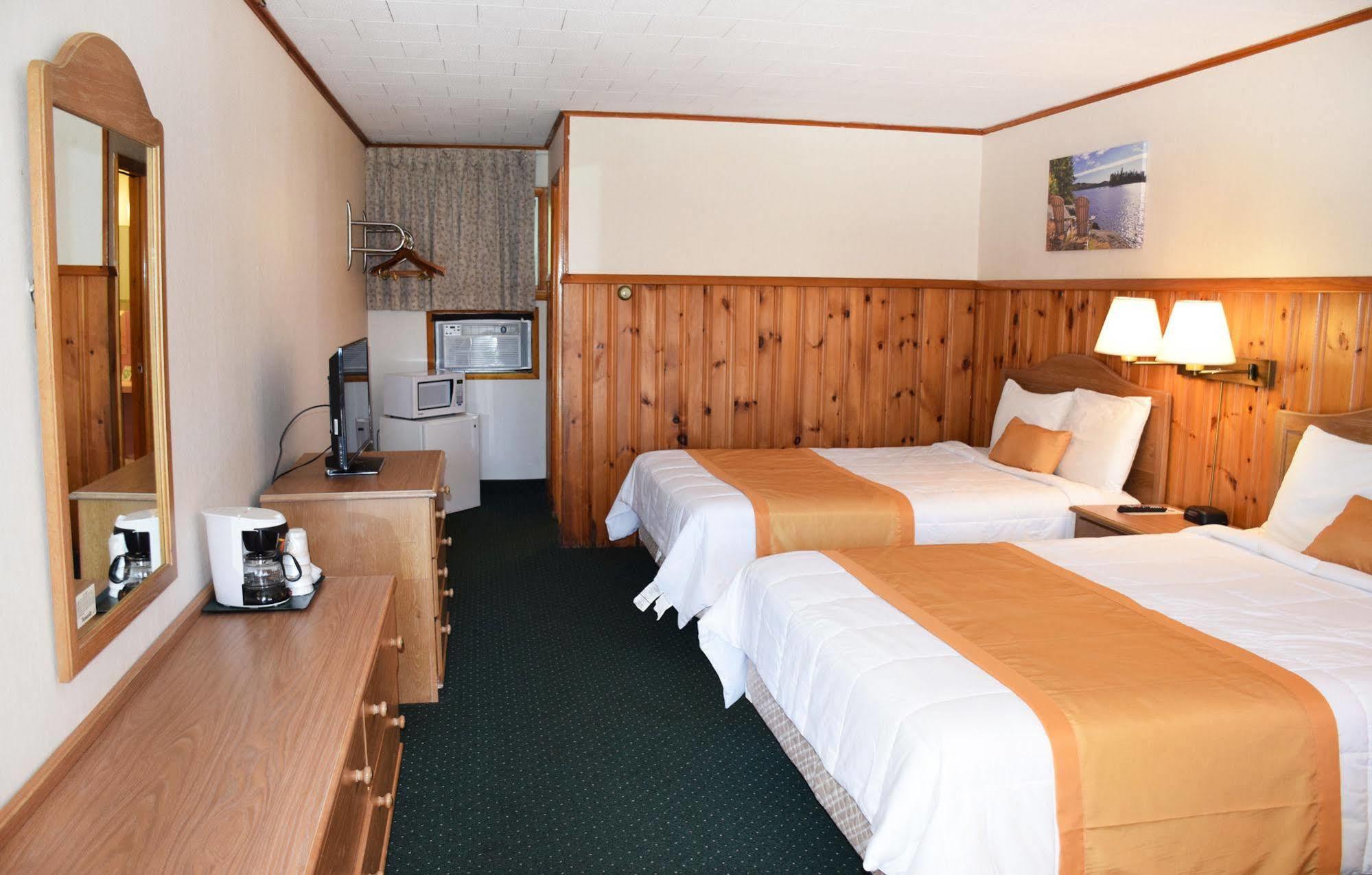 Wakita Court Motel Queensbury Eksteriør bilde